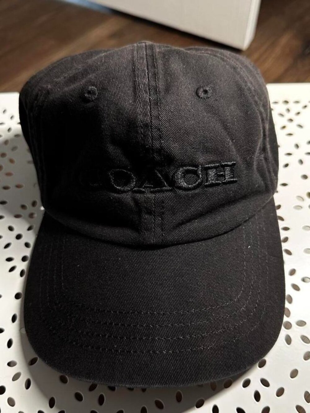 BLACK COACH BASEBALL CAP